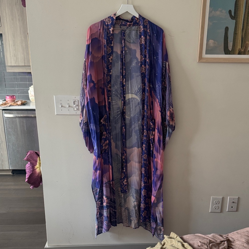 Spell Luna Robe - Picture 4 of 13